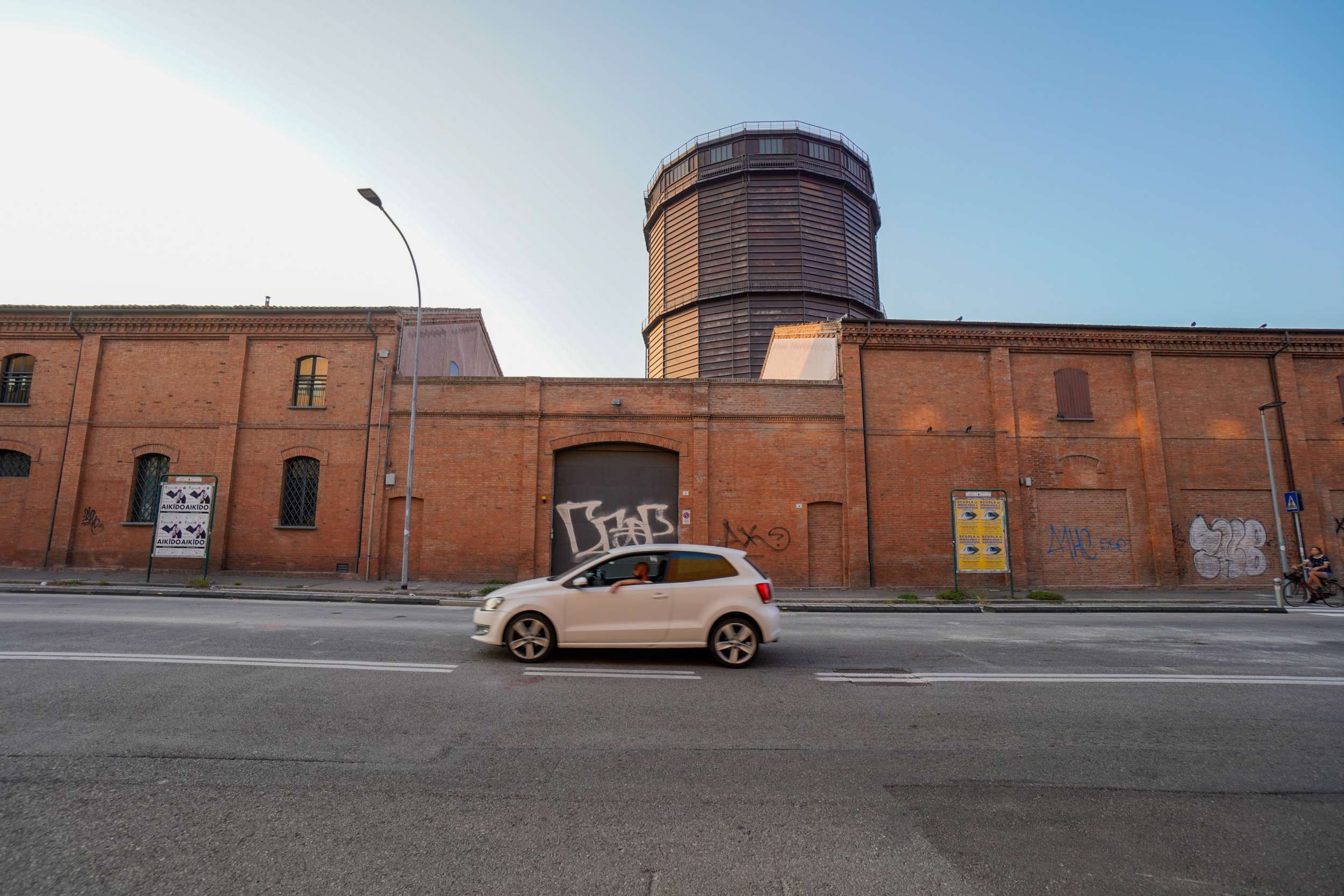 Explore the Charms of Bologna - A Historic Gem in Northern Italy — photo 5