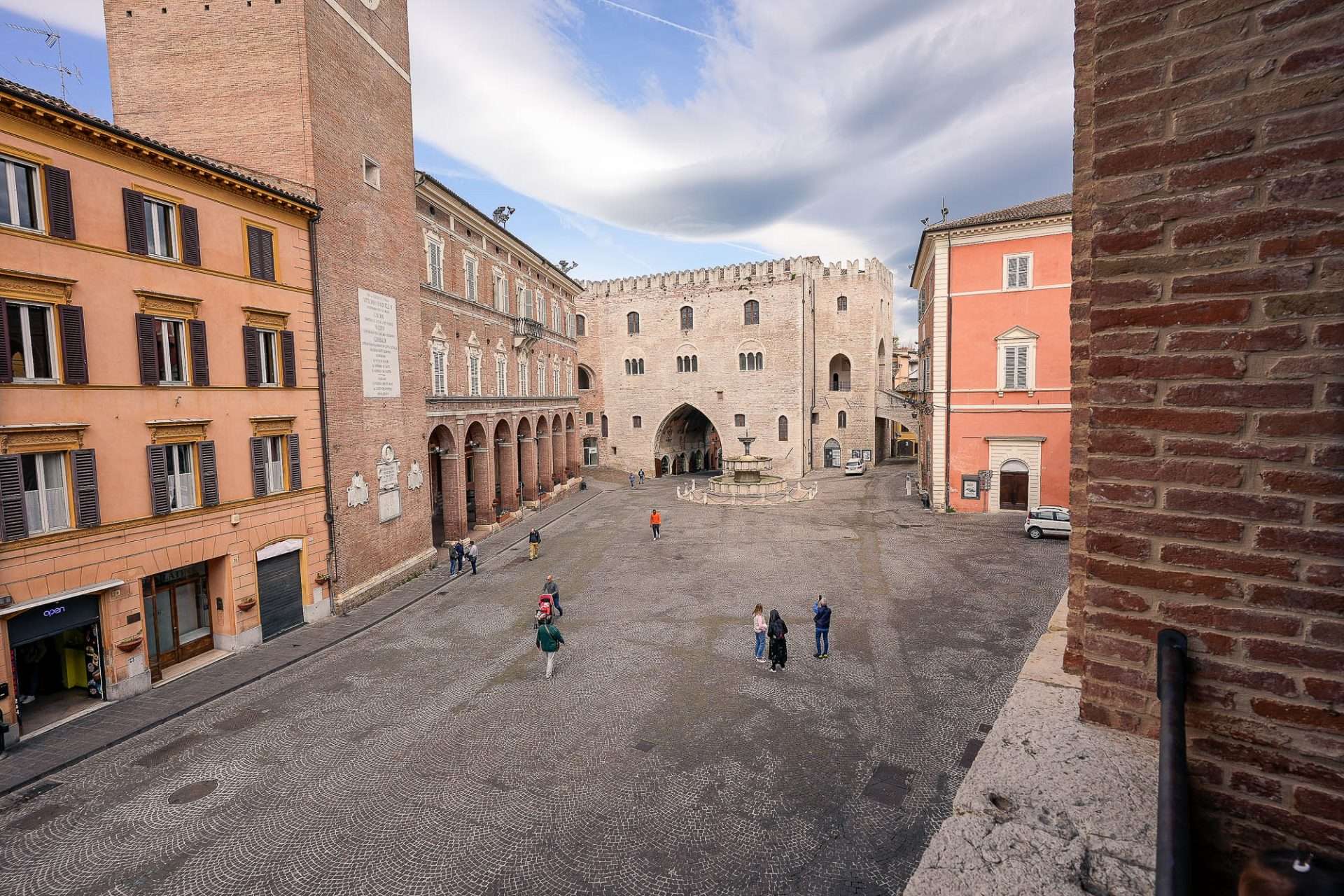 Discover the Scenic Locations of Le Marche