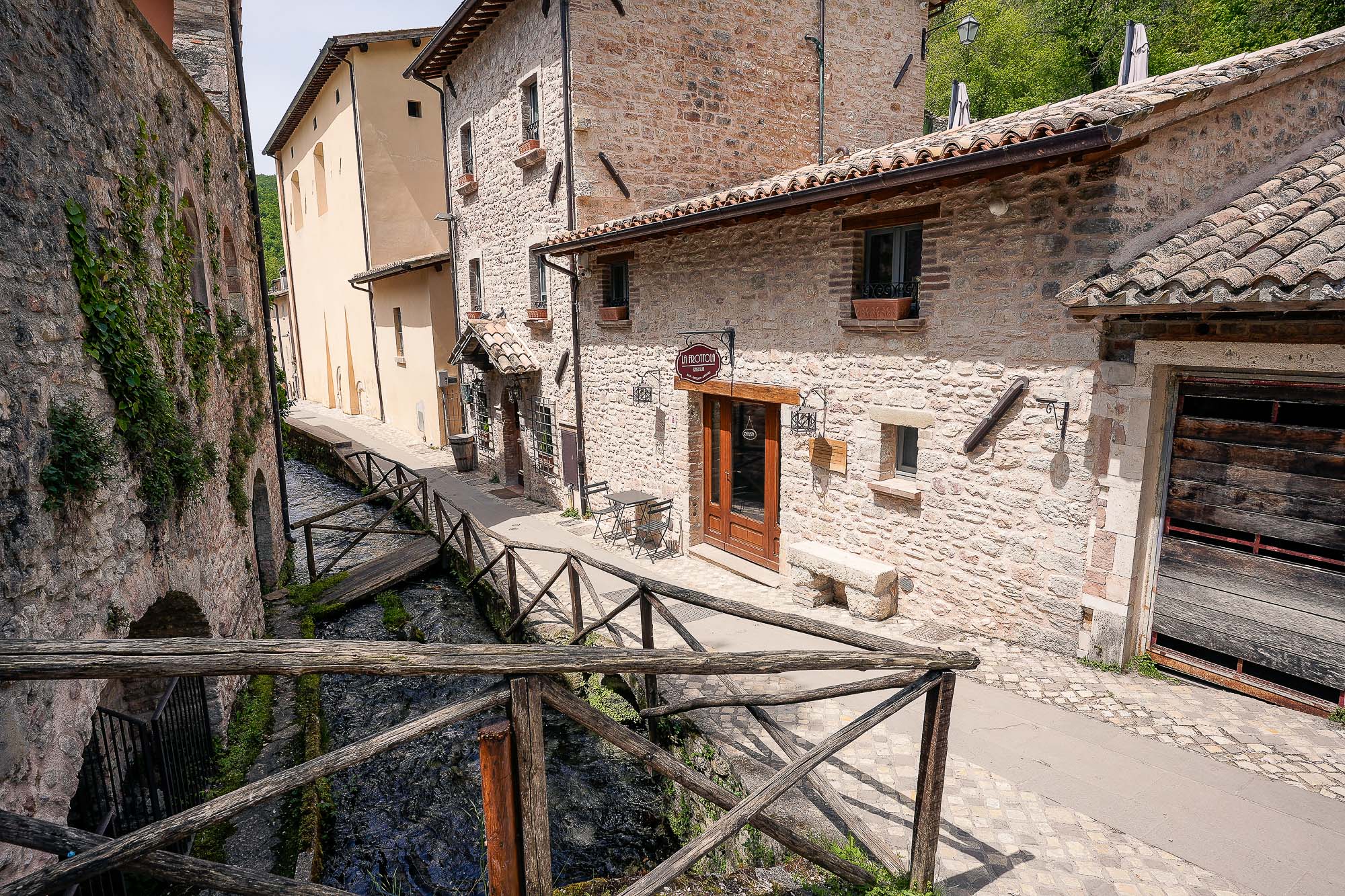 Rasiglia Film Locations | Venice of Umbria Shooting — photo 2