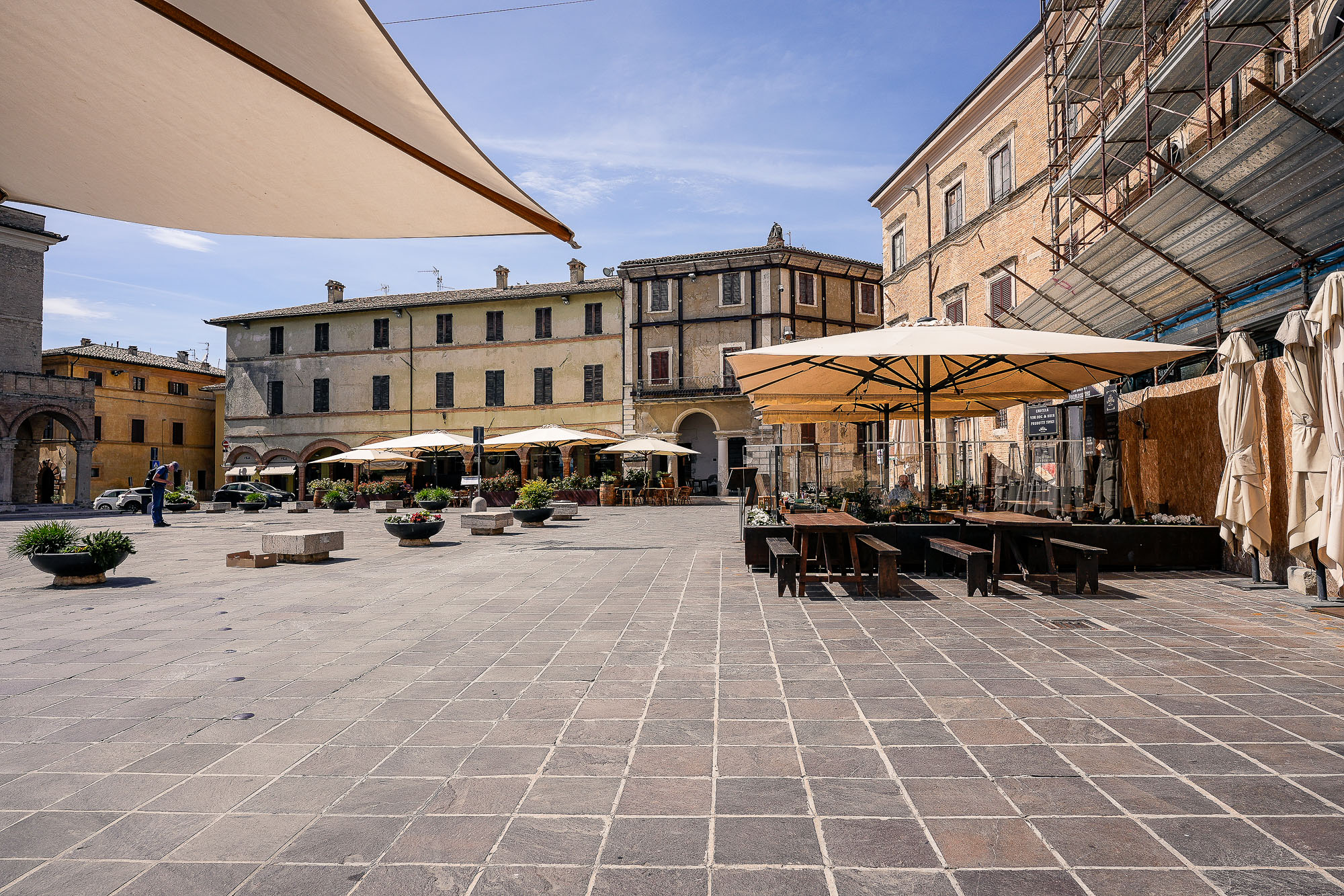 Montefalco: Medieval Charm and Red Wine Splendor — photo 7