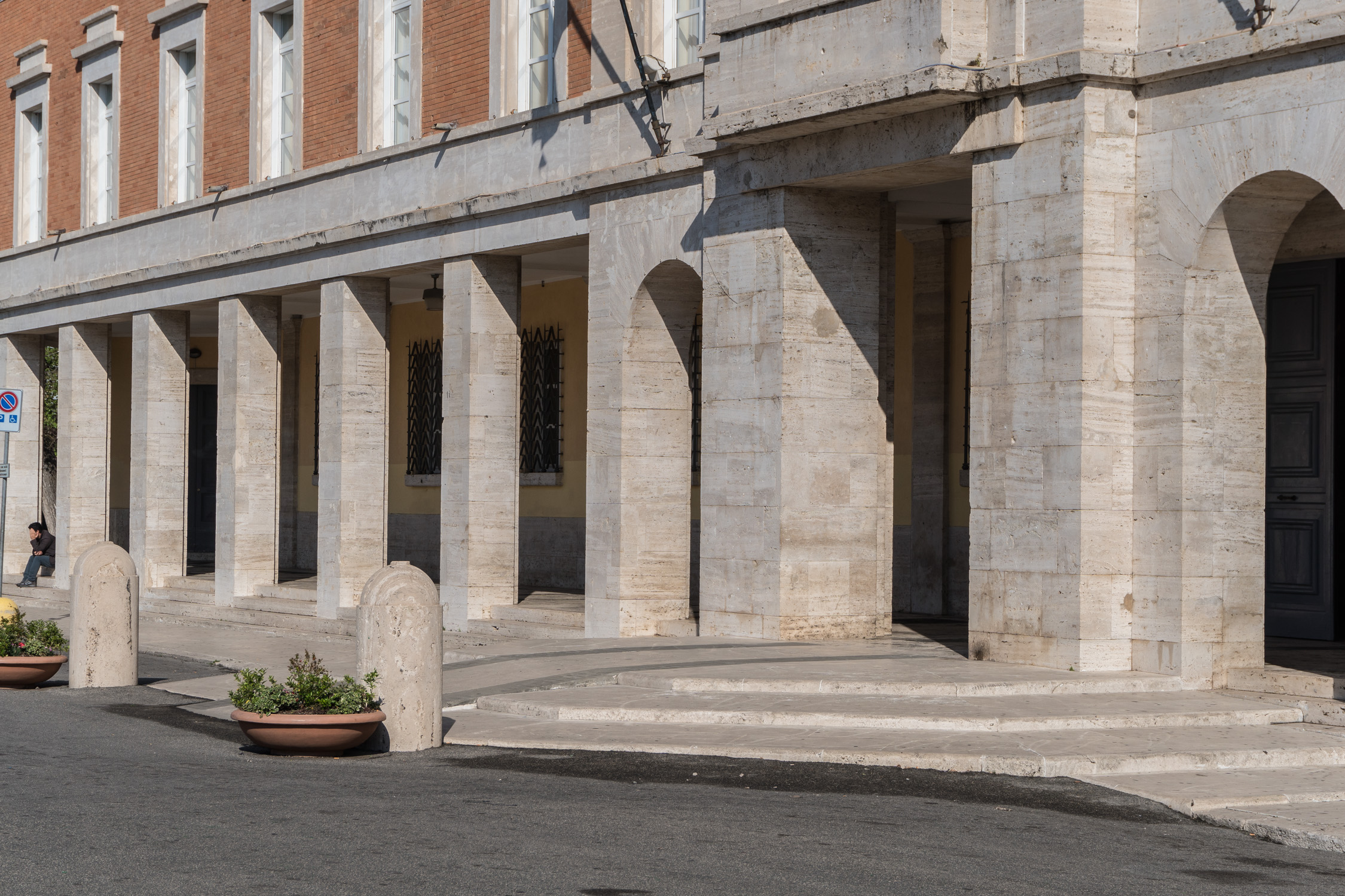 Latina Pontinia Sabaudia | Rationalist Architecture Film Locations — photo 4