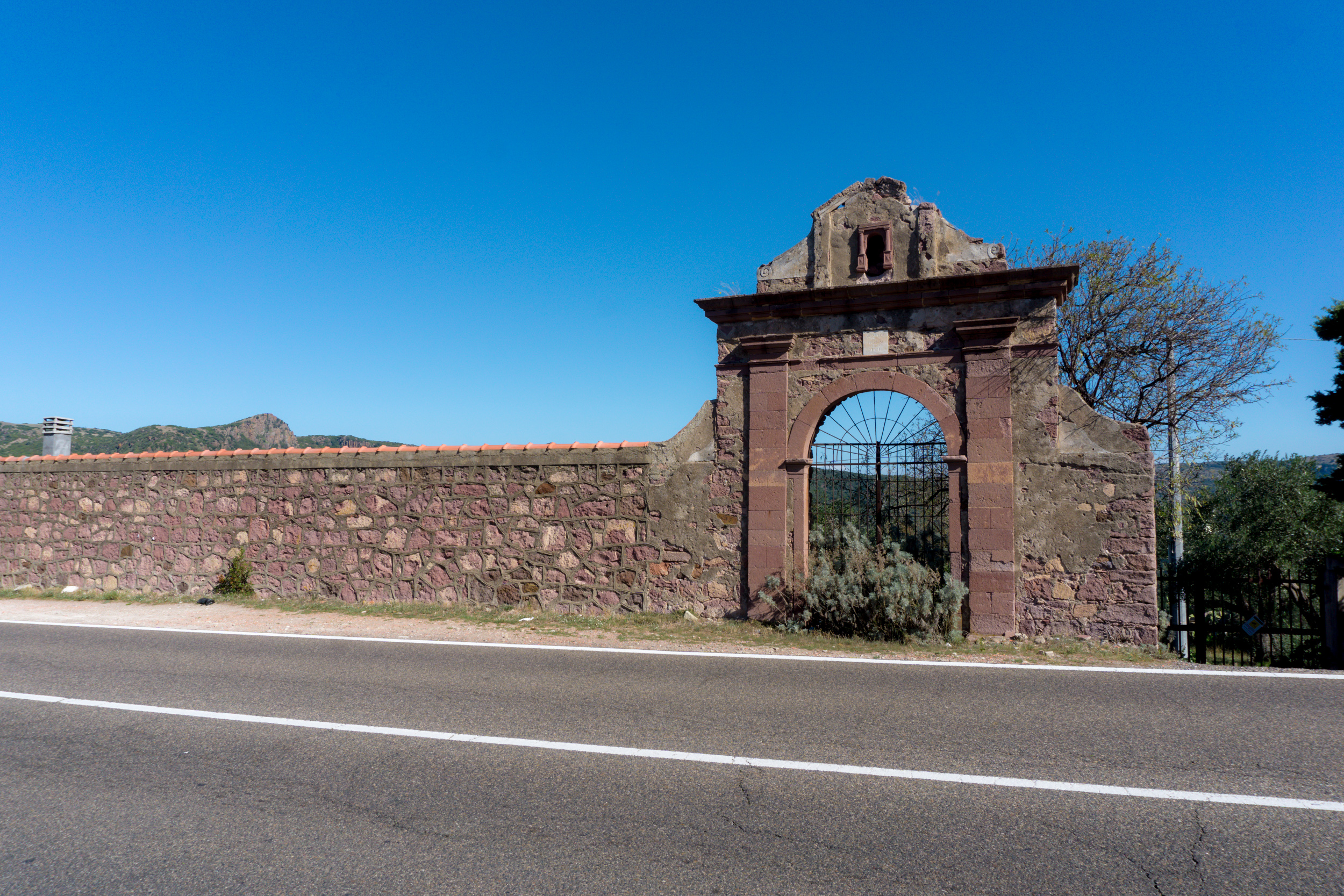 Bosa | Sardinia's Hidden Gem for Vibrant Italian Productions — photo 2