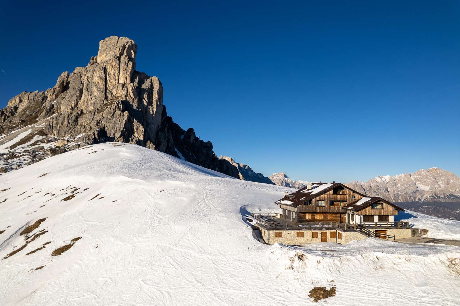 Cortina d'Ampezzo | Iconic Dolomites Premium Filming Location — photo 8